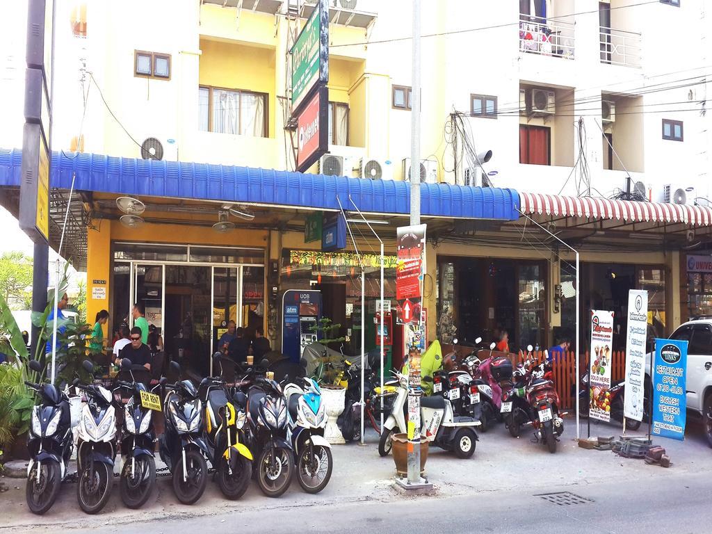 Parinya'S Apartment Pattaya Exterior photo